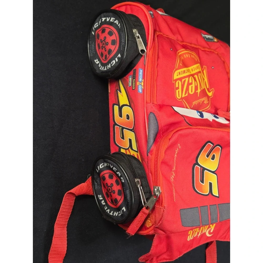 Disney Pixar Cars Lightning McQueen Red 3D Backpack 95 Rust-eze F00295443